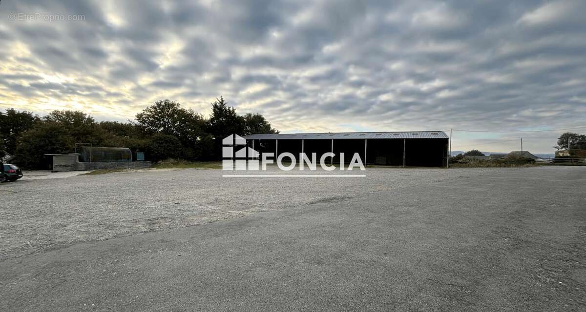 Maison à SILLE-LE-GUILLAUME