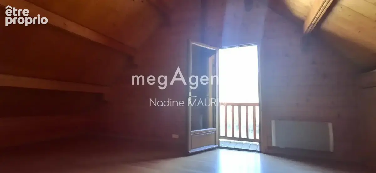 Chalet en bois de 138 m² de 4 chambres sur un terrainde 73862m² - photo 11