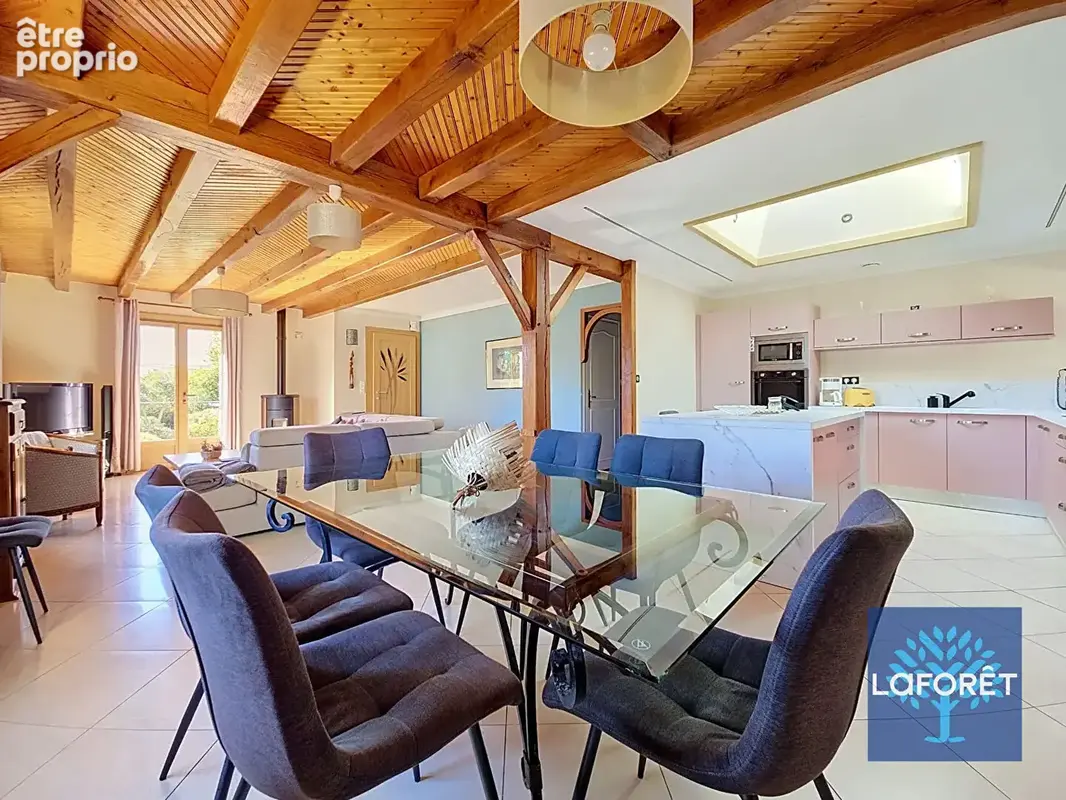 Vente Maison 4 Pièces avec Piscine Intérieure ? Entre Belleville-sur-Vie et Beaufou - photo 4