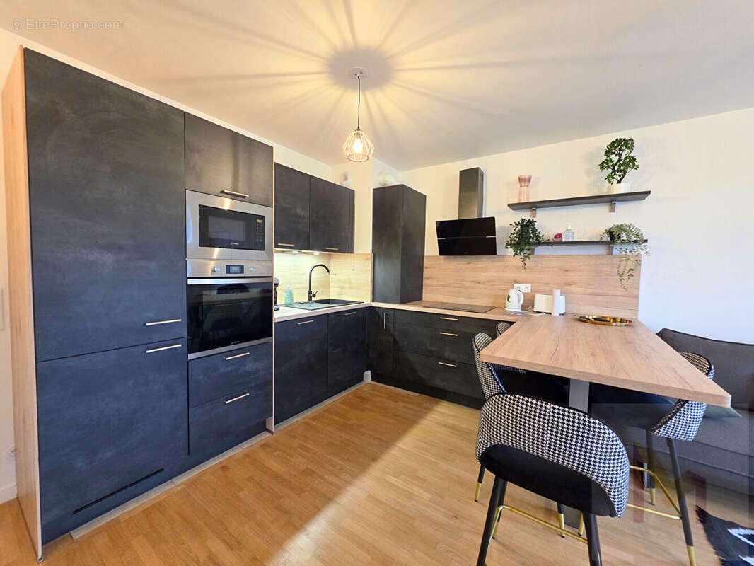 Appartement à NEUILLY-PLAISANCE