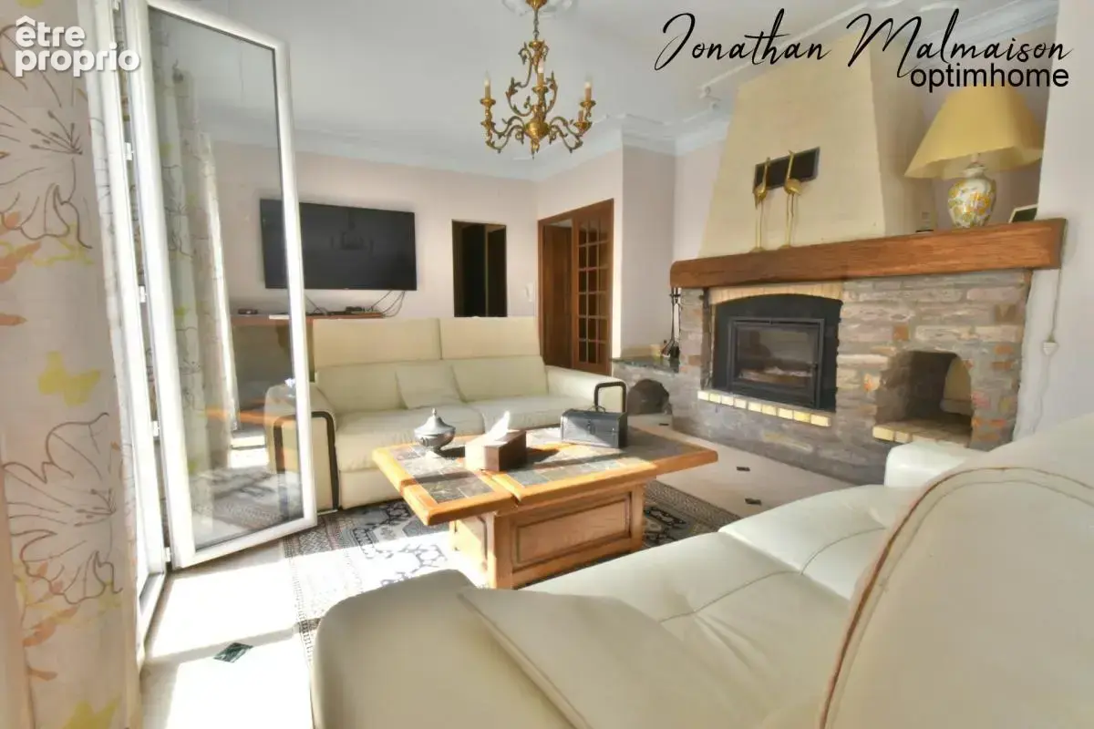 Proche de Conches-en-Ouche – Élégante maison traditionnelle aux beaux volumes, jusqu’à 6 chambres - photo 9