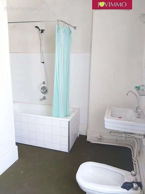 Maison à CHATEAUMEILLANT