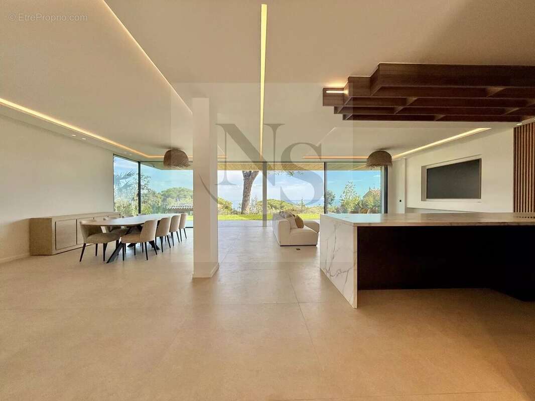 Maison à SAINTE-MAXIME