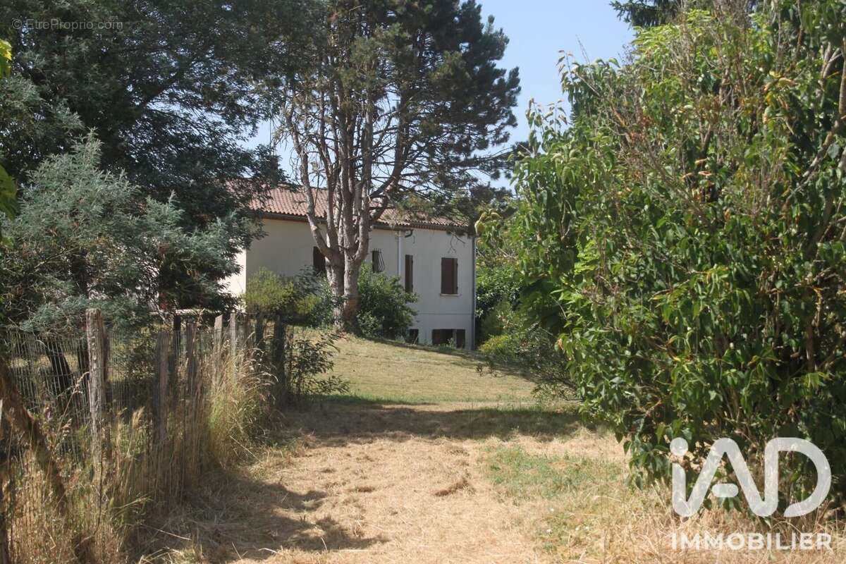 Maison 112 m² à Duras  - photo 4