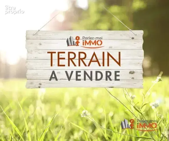 Terrain à FOUR