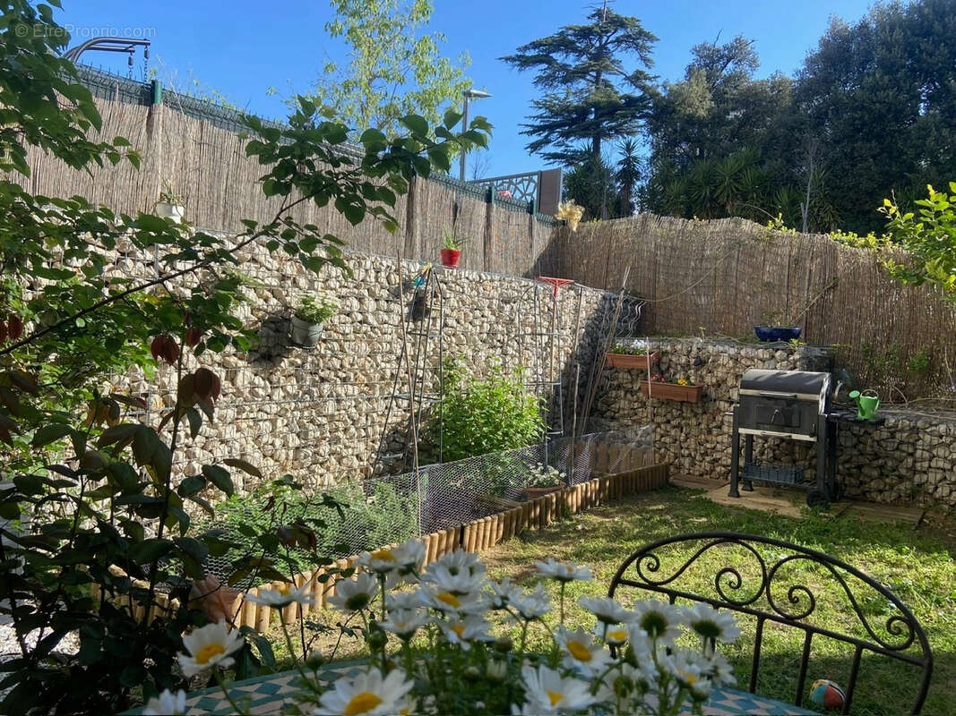 Appartement à MARSEILLE-13E