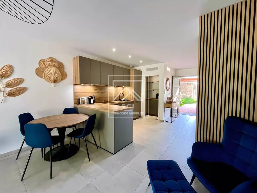 Appartement à LECCI