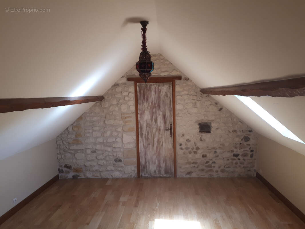 Maison à LES ORMES