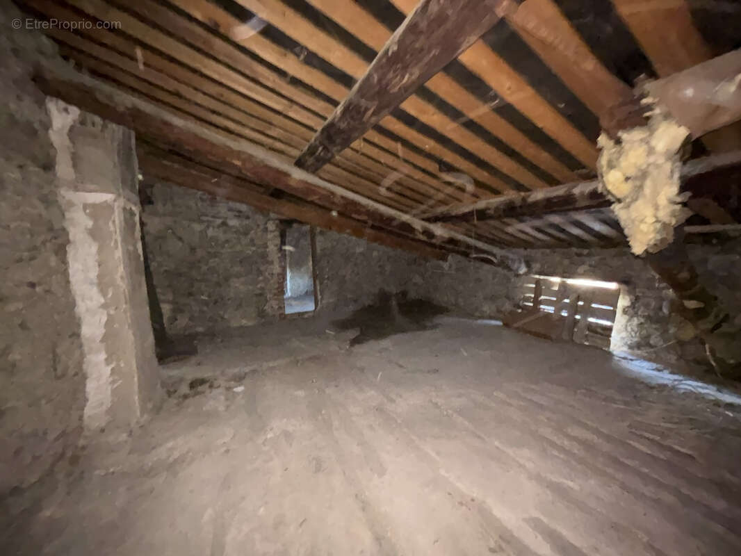 Maison à MIRABEL-AUX-BARONNIES