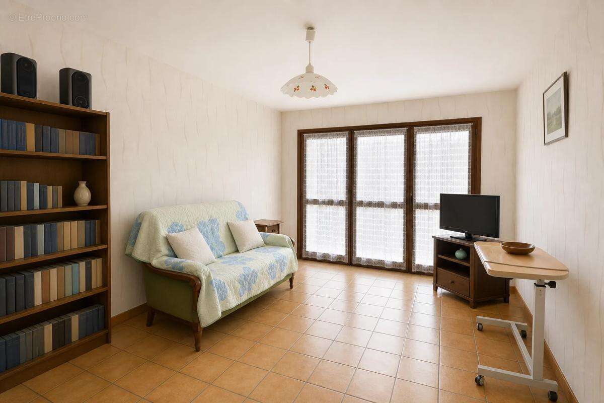 Maison spacieuse avec appartement à Pont-du-Casse - photo 22