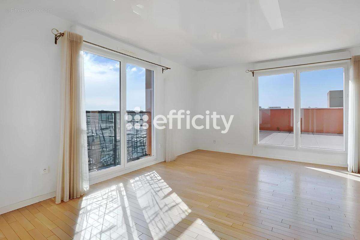 Appartement à SAINT-OUEN