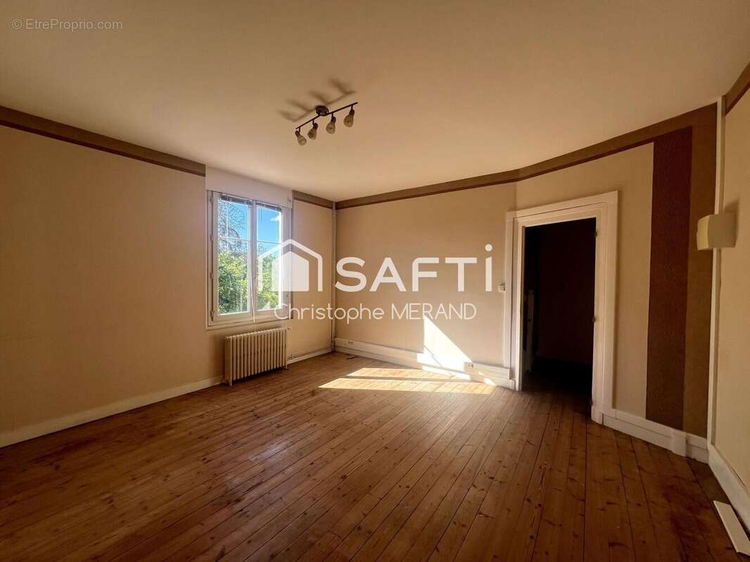 Photo 6 - Maison à CHATELLERAULT