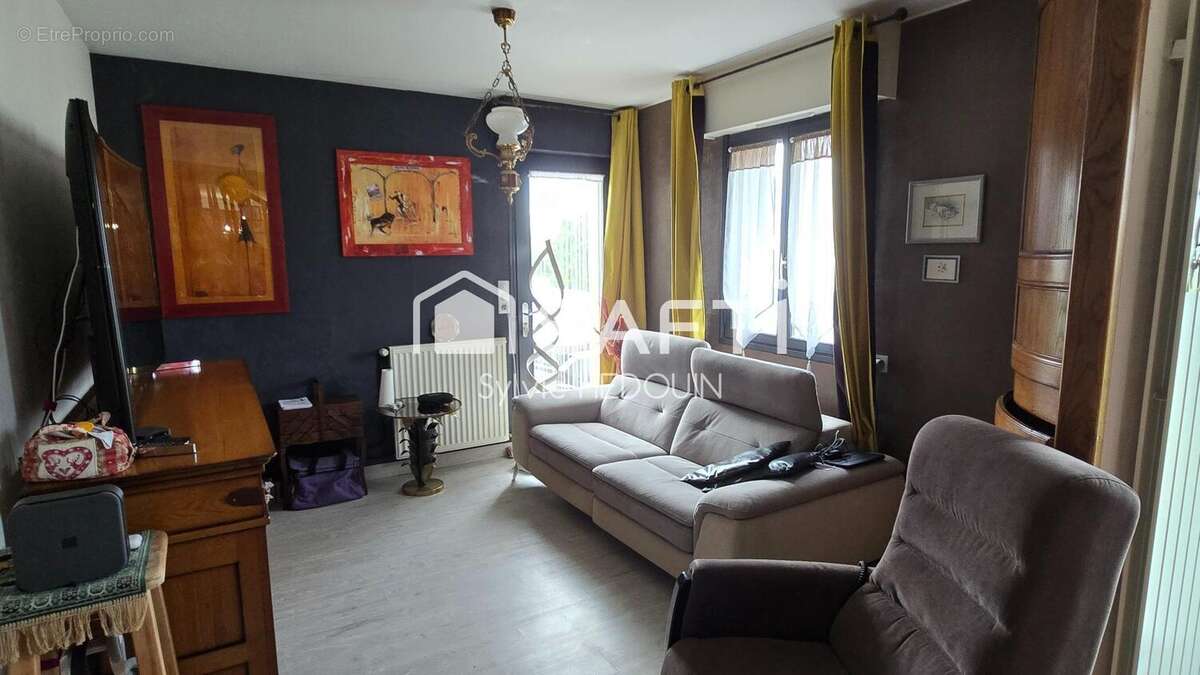 Maison 143 m² à Le Ham  - photo 4