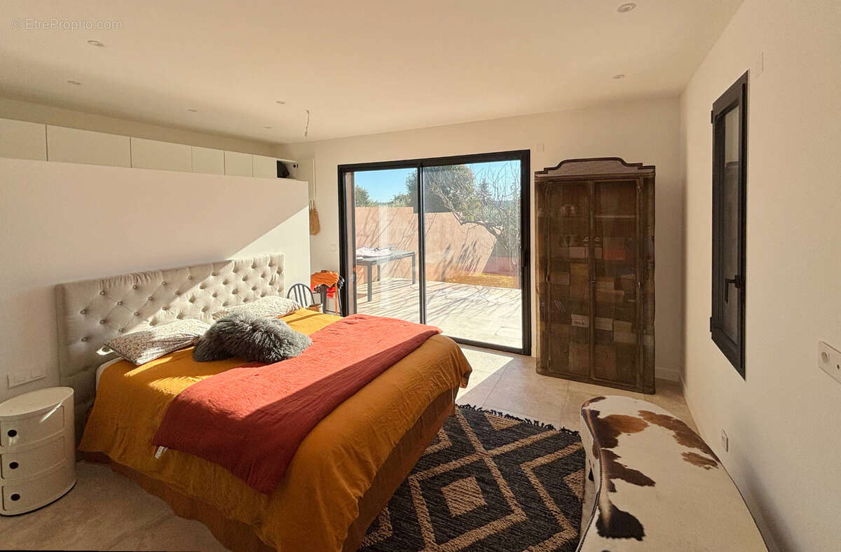 Maison à UZES