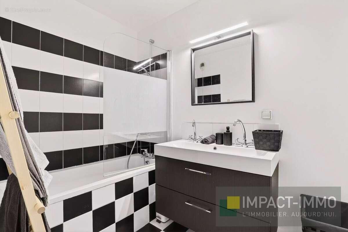 Appartement à PUTEAUX