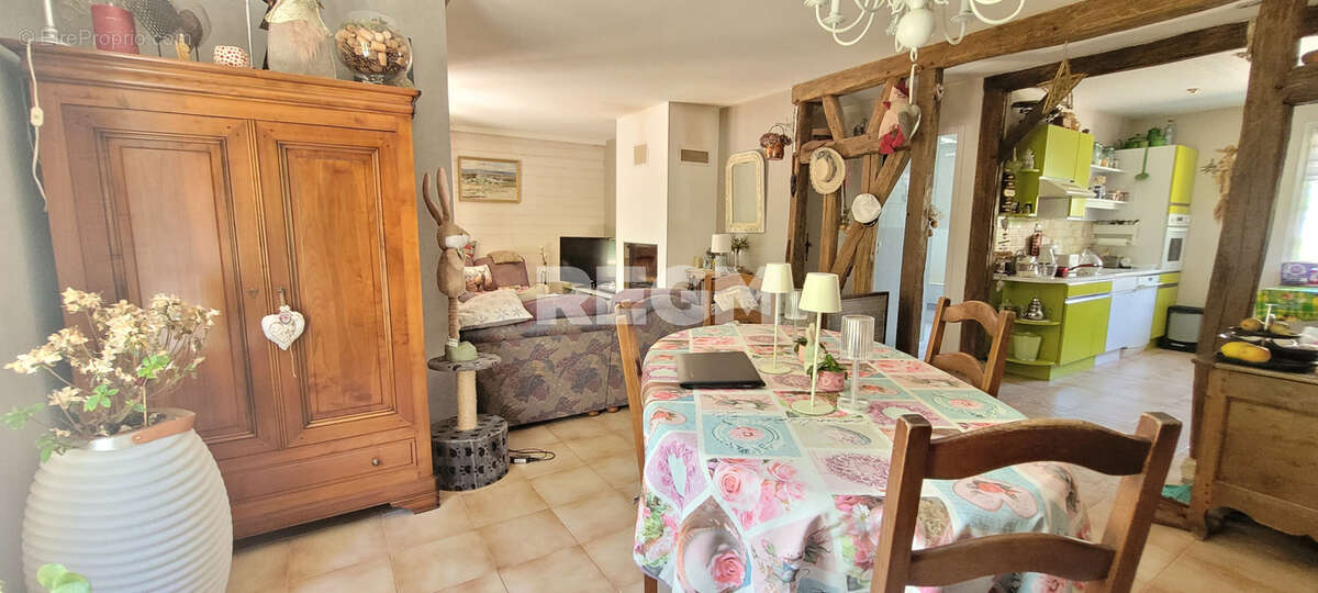 Propriété de Charme entre Forêt et Golf : Maison de Plain-Pied & Gîte 5* avec Piscine XXL - photo 6