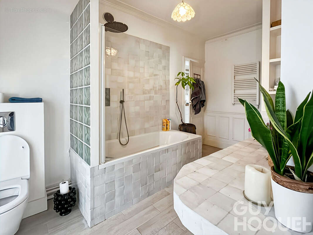 Appartement à VERSAILLES