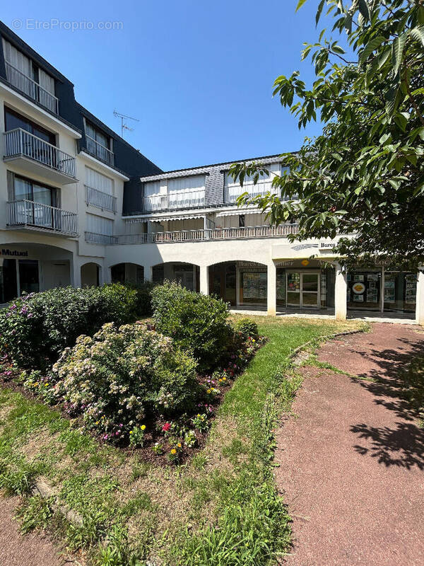 Appartement à BURES-SUR-YVETTE