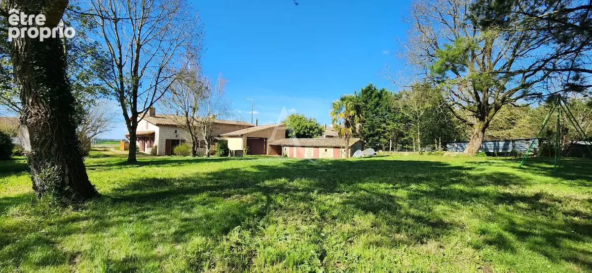 Valence en poitou - longere renovee - 3 chambres - grand garage - jardin - photo 15
