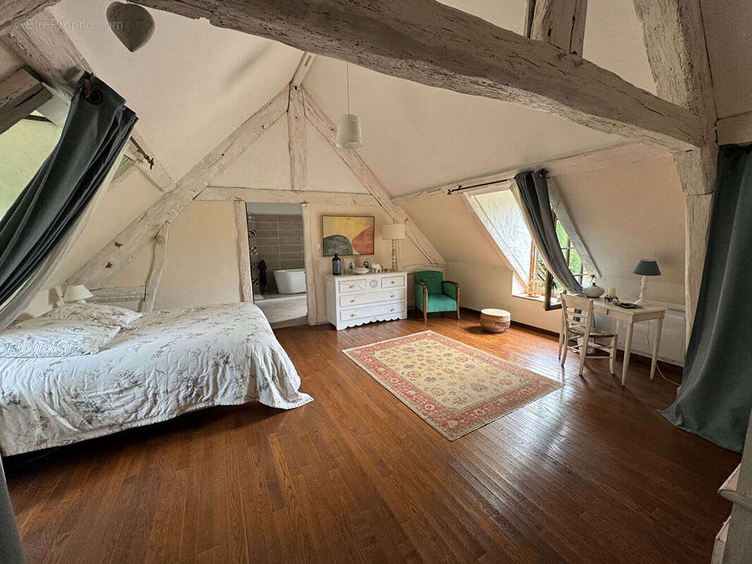 Maison à MONTFORT-L&#039;AMAURY