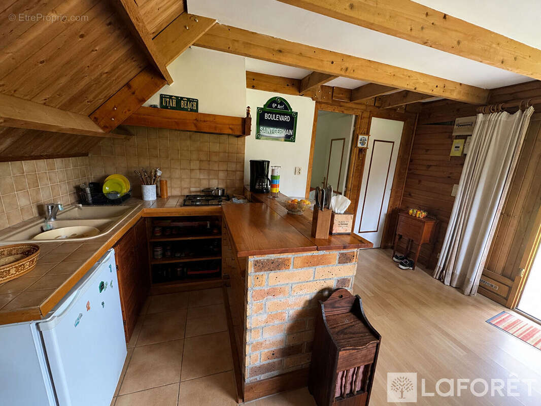 Maison à LA FERTE-FRENEL