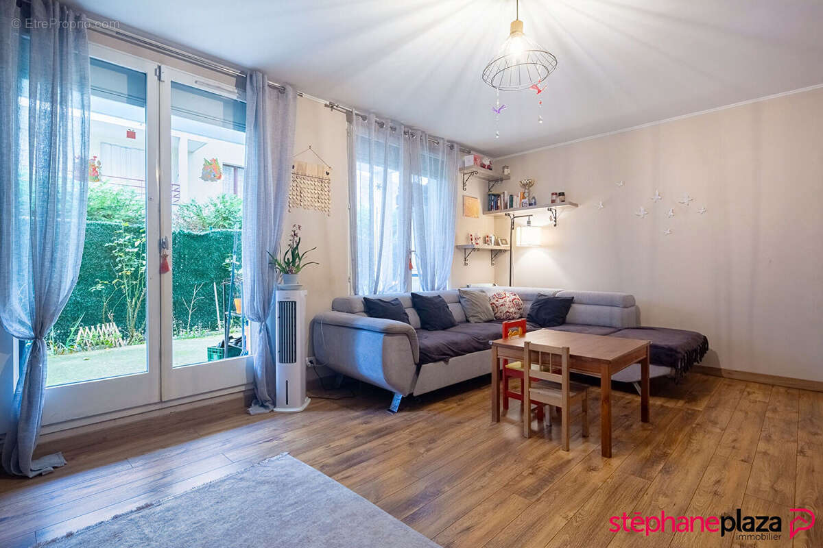 Appartement à BEZONS