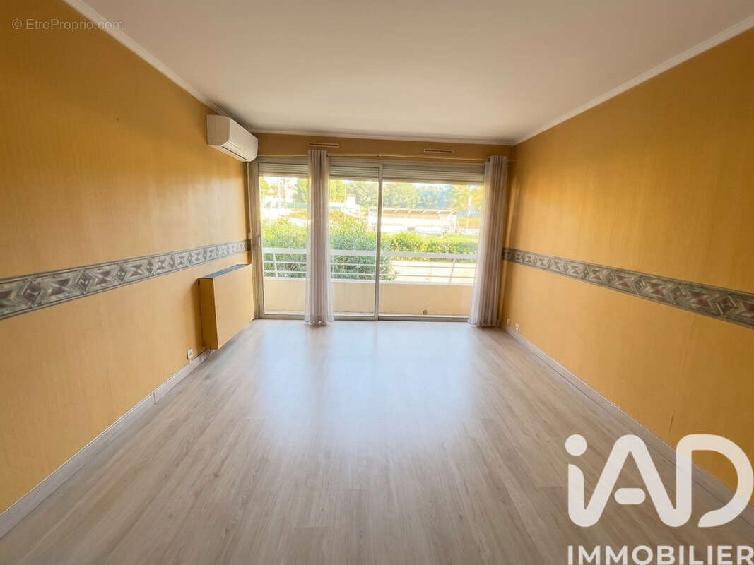 Photo 2 - Appartement à LE CANNET
