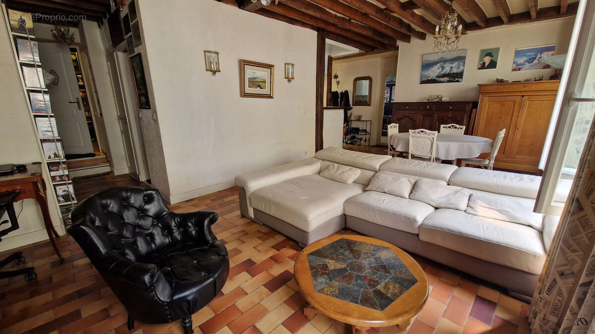 Appartement à RUEIL-MALMAISON