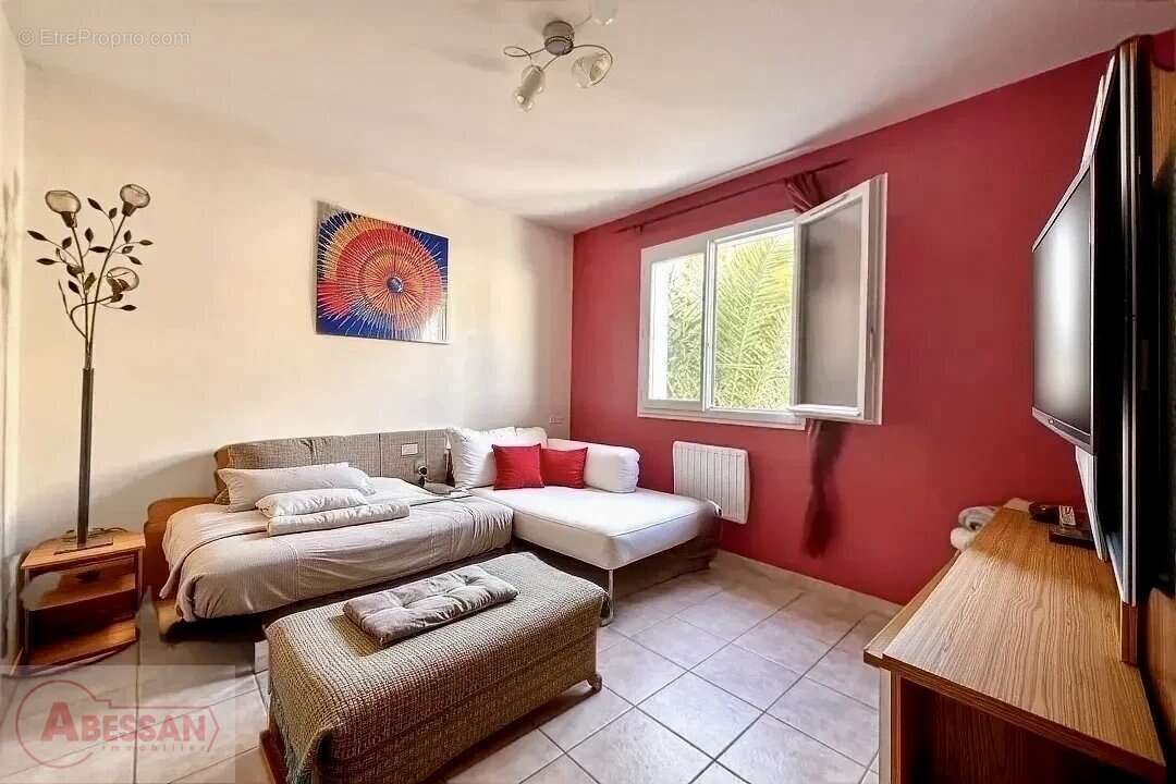Maison à ROUSSON