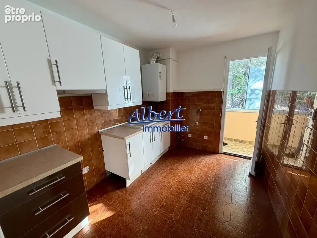 Appartement Toulon 3 pièce(s) 68.88 m2 - photo 6