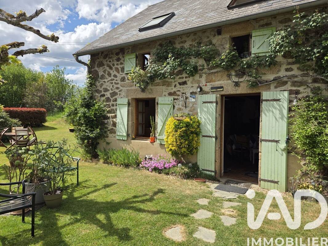 Photo 1 - Maison à SORNAC