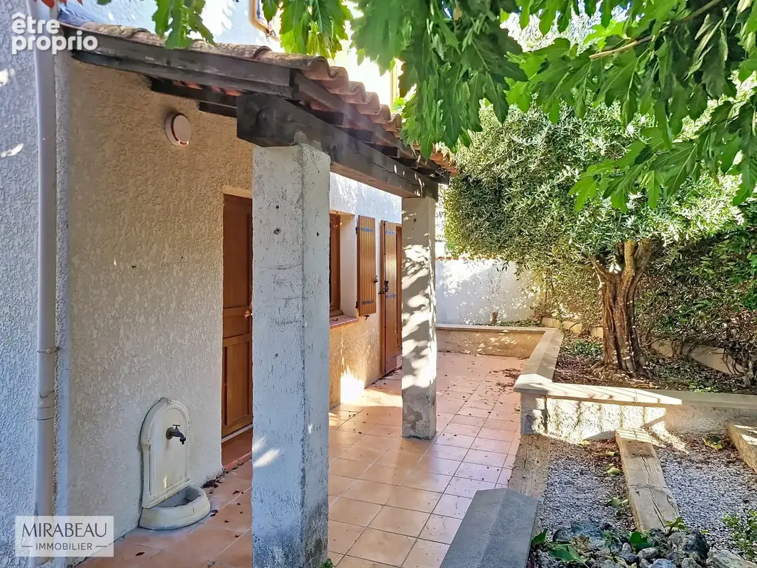 Maison 5 pièces 119 m² à vendre à Mirabeau (84120) - photo 1