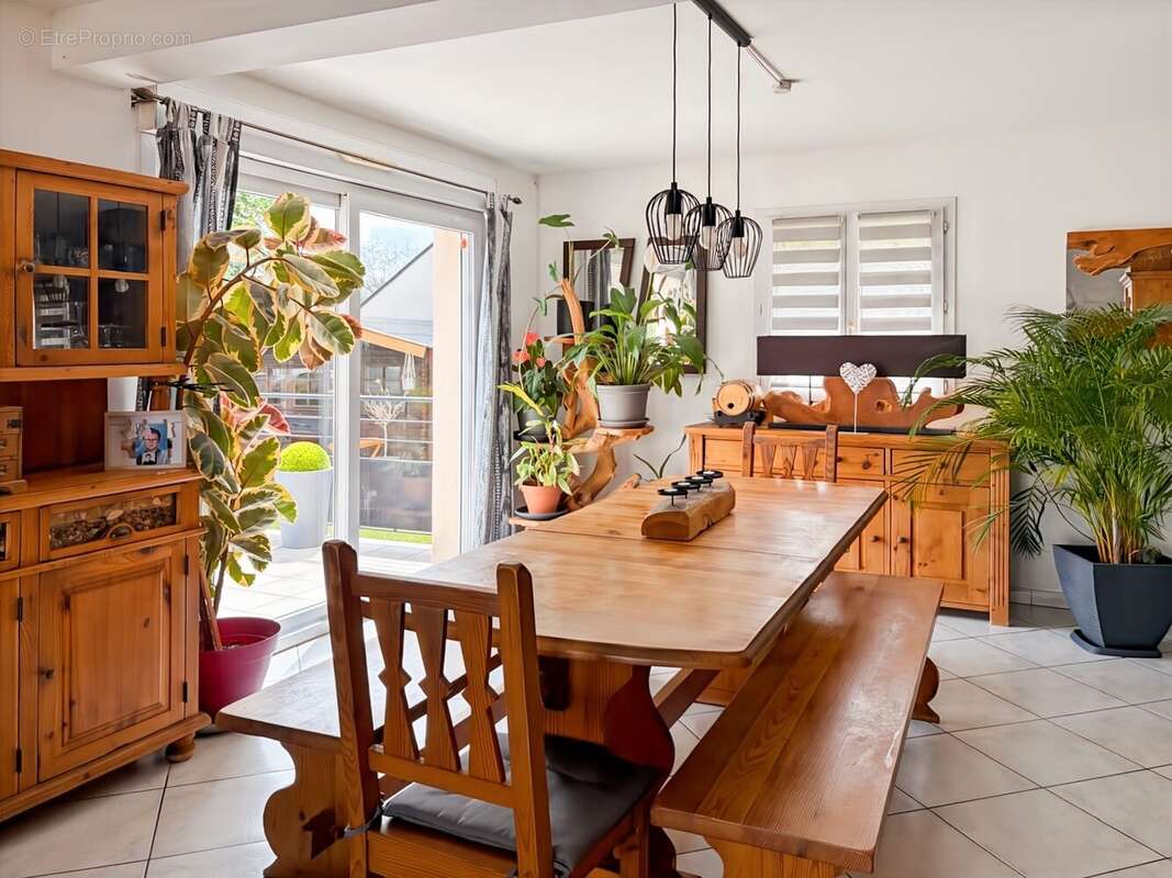Maison à MALESHERBES