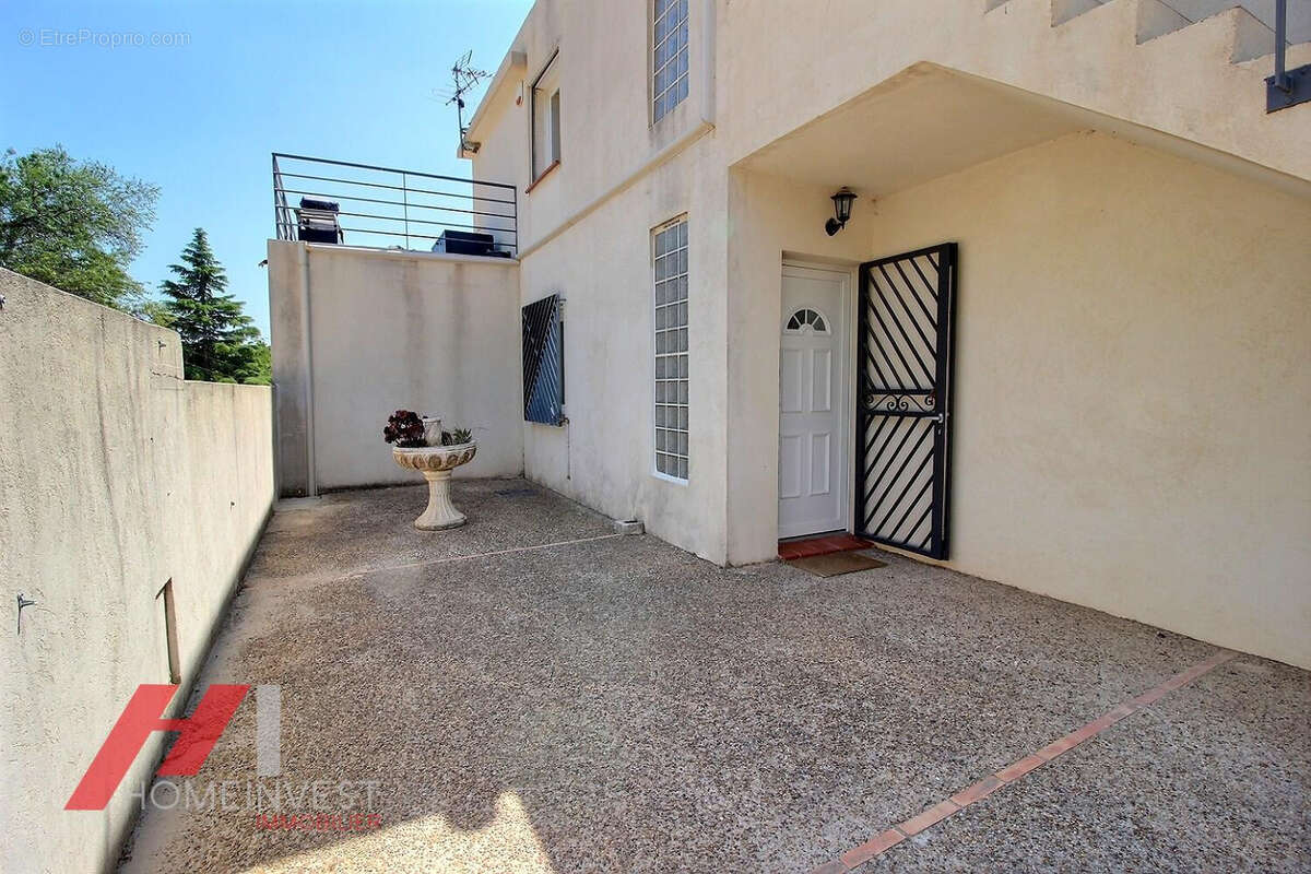 Rez-de-Villa de plain-pied T3/4 de 84 m2 avec piscine Chateau-Gombert / Palama - photo 15