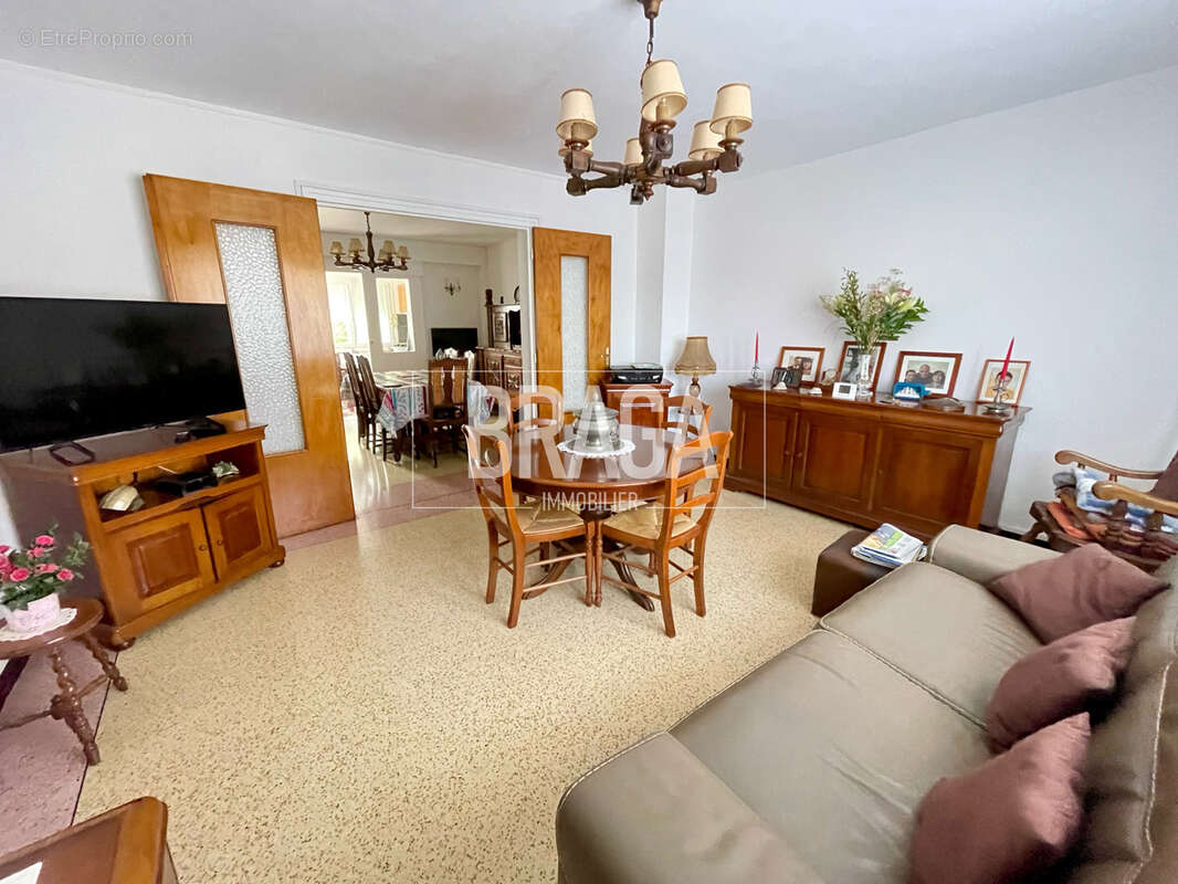 Le portel centre maison familiale a vendre 150m2 4 chambres jardin 5 garages - photo 4
