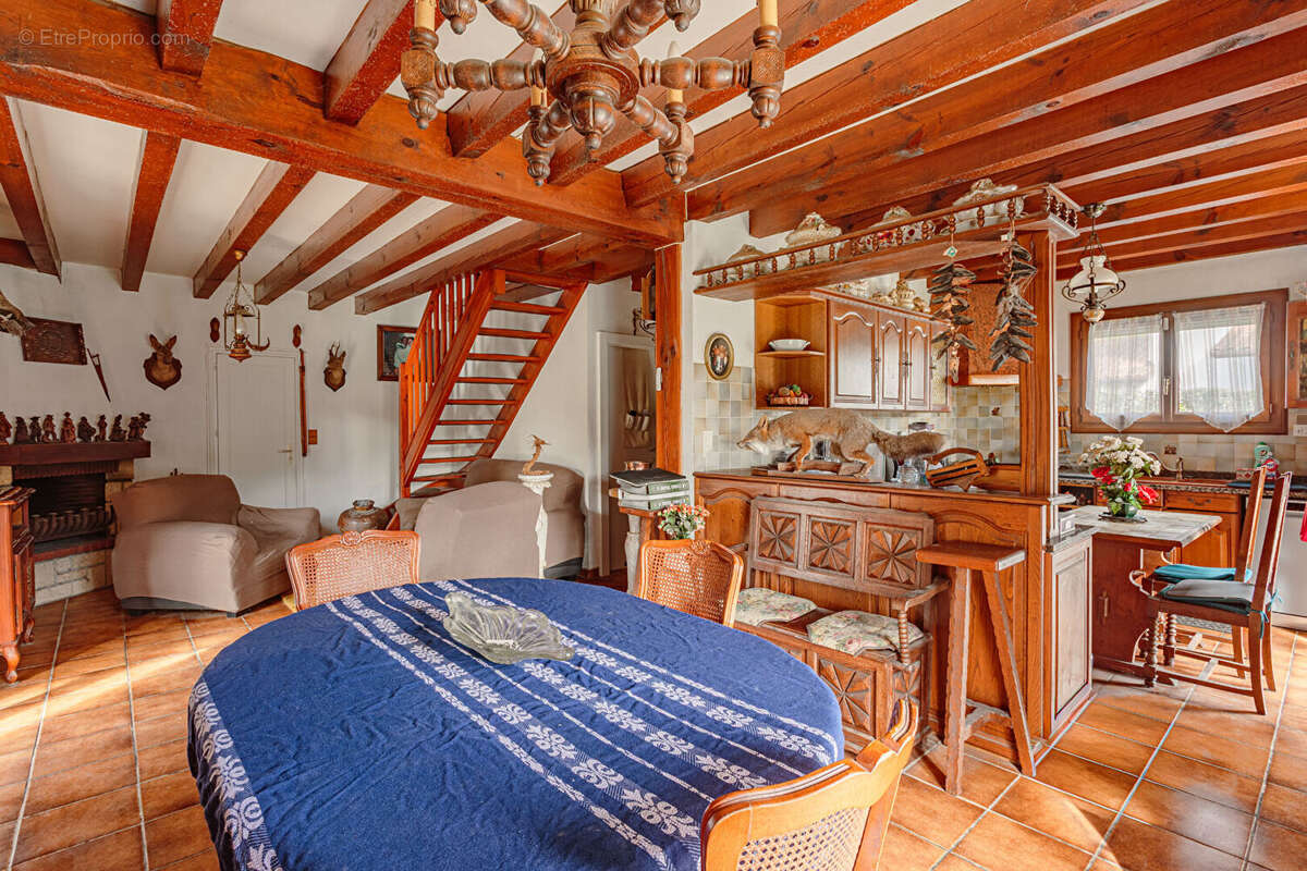 Maison à SAINT-PEE-SUR-NIVELLE