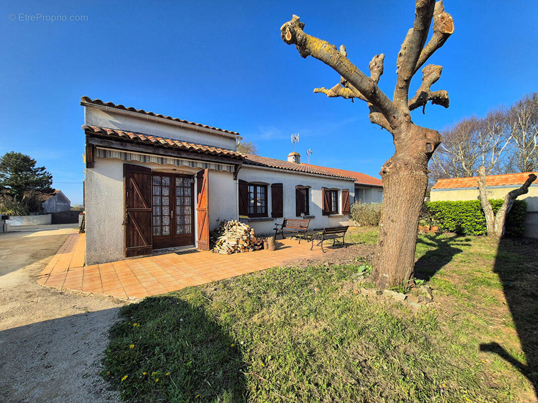 Maison à SAINT-HILAIRE-DE-RIEZ