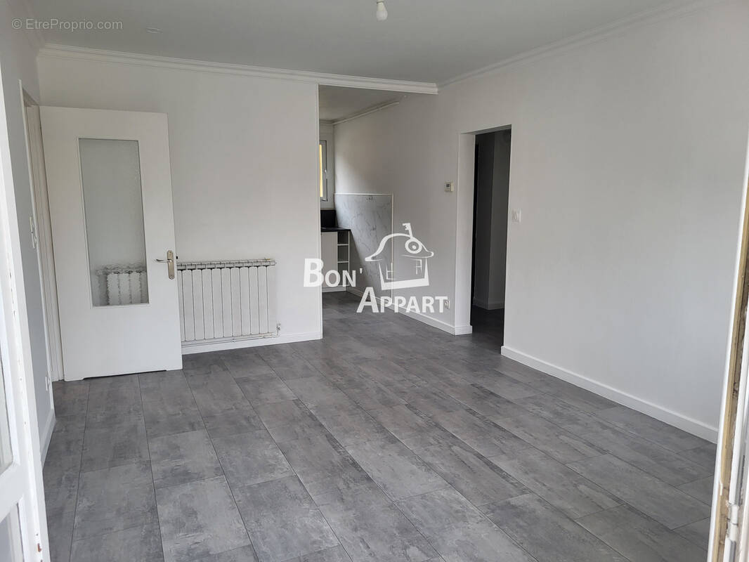 Appartement à JOEUF