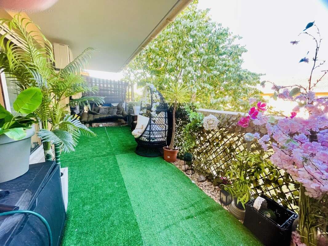 T2 de 42 m² avec grande terrasse de 20 m² - photo 8