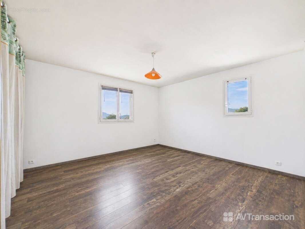 Maison à BASTELICACCIA