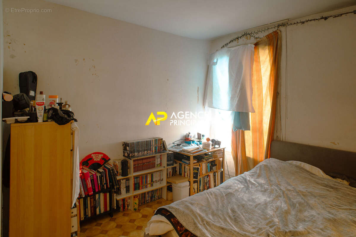 Appartement à SARTROUVILLE