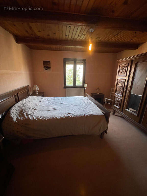 Maison à CHAVANNES-LES-GRANDS