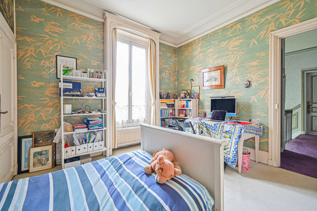 Maison à SAINT-MAUR-DES-FOSSES