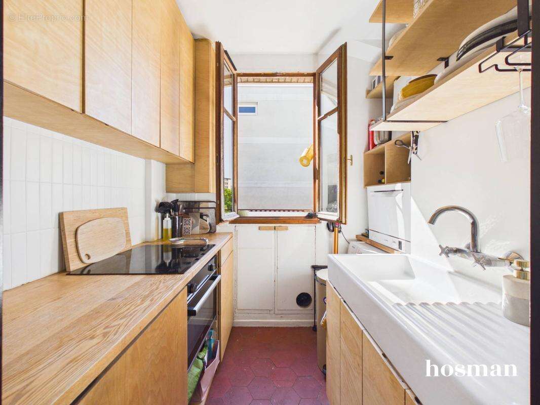 Appartement à PARIS-20E