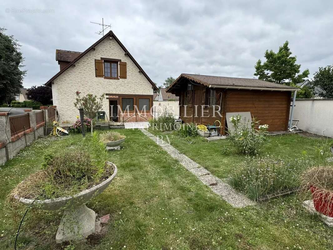 Maison à MONT-PRES-CHAMBORD