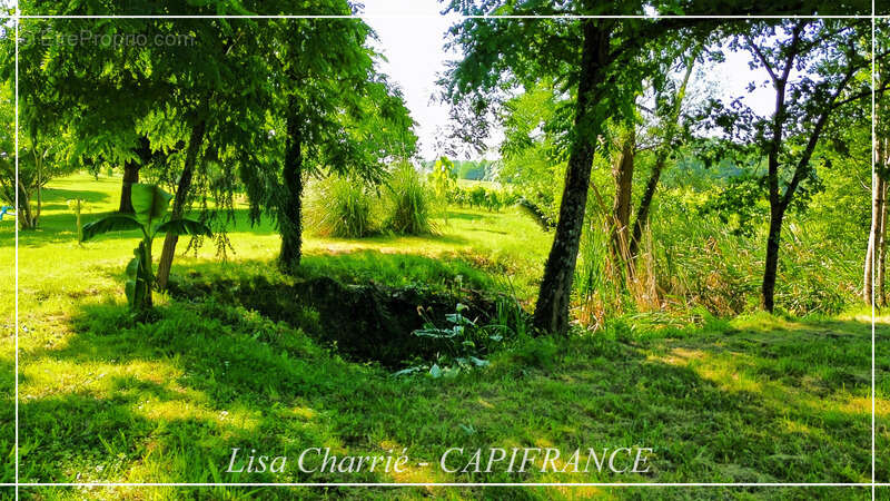 Maison à COURRENSAN