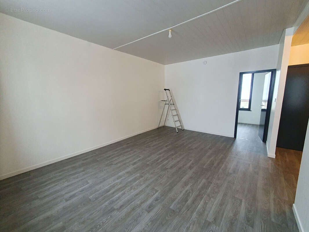 Appartement à SAINT-QUENTIN