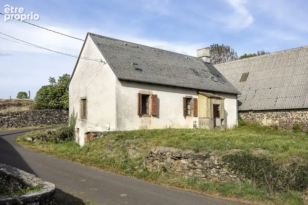 Maison 5 pièces 85 m² à vendre à Pleaux (15700) - photo 3