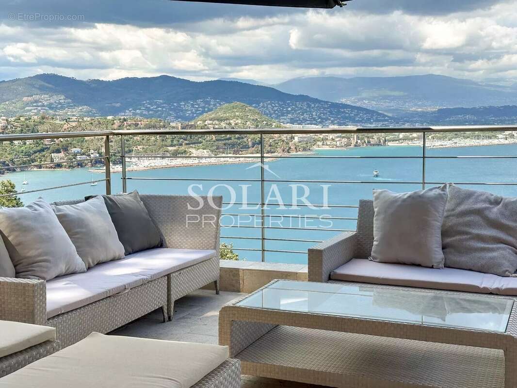 Maison à THEOULE-SUR-MER