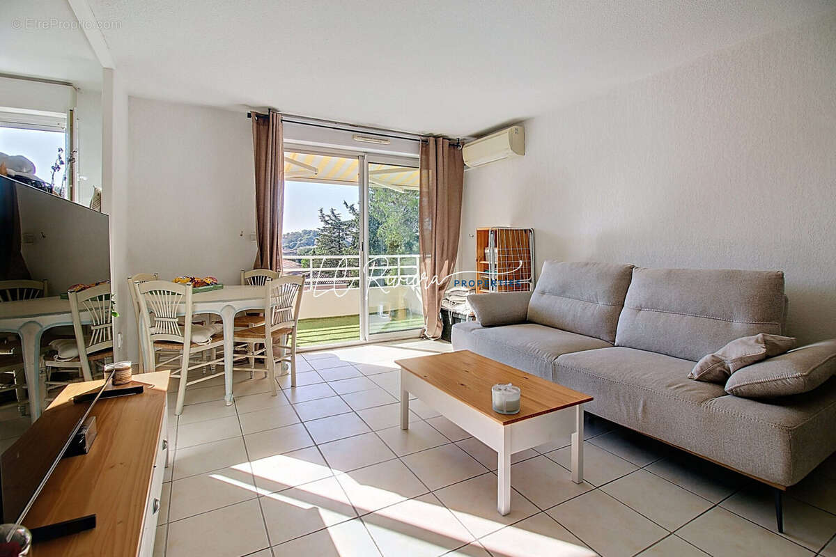 Appartement à SAINT-RAPHAEL
